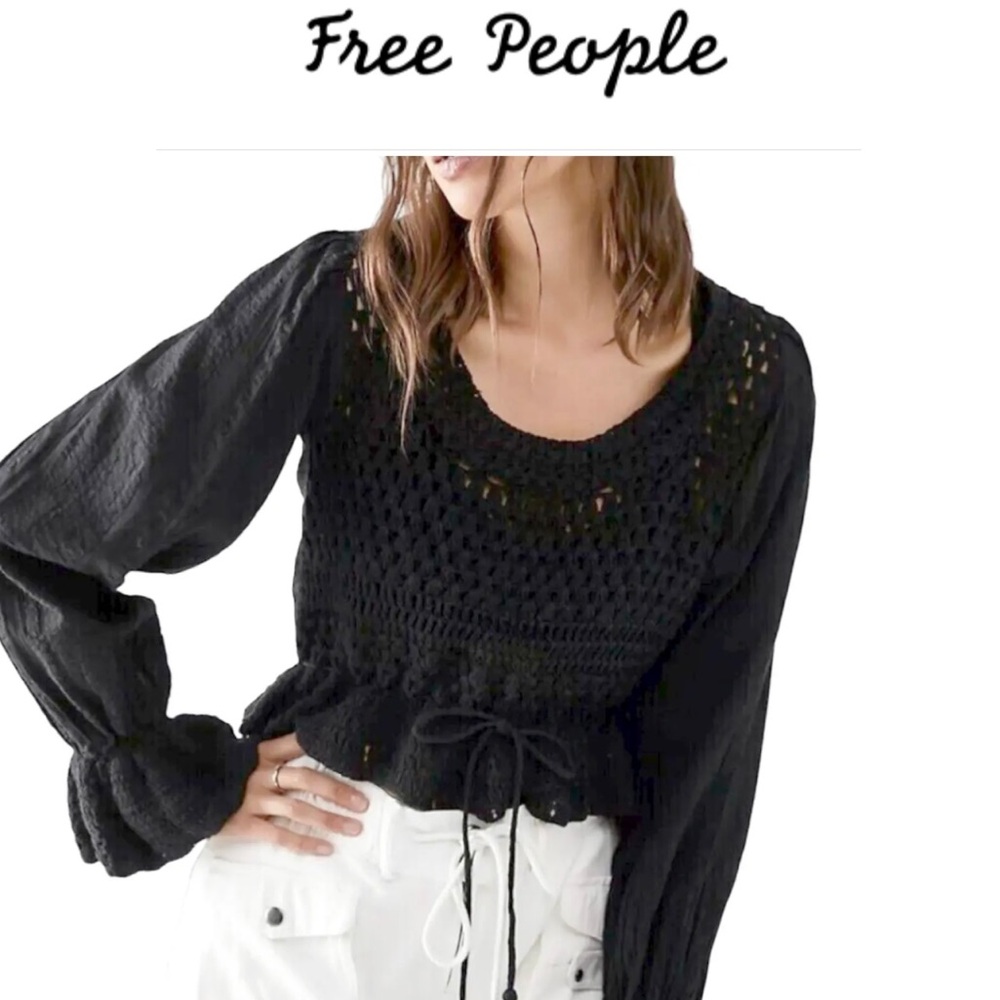 NWT Free People Size XS Megan Crochet top
Black. Open back Puffed sleeves